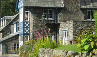 Ravenstone Manor